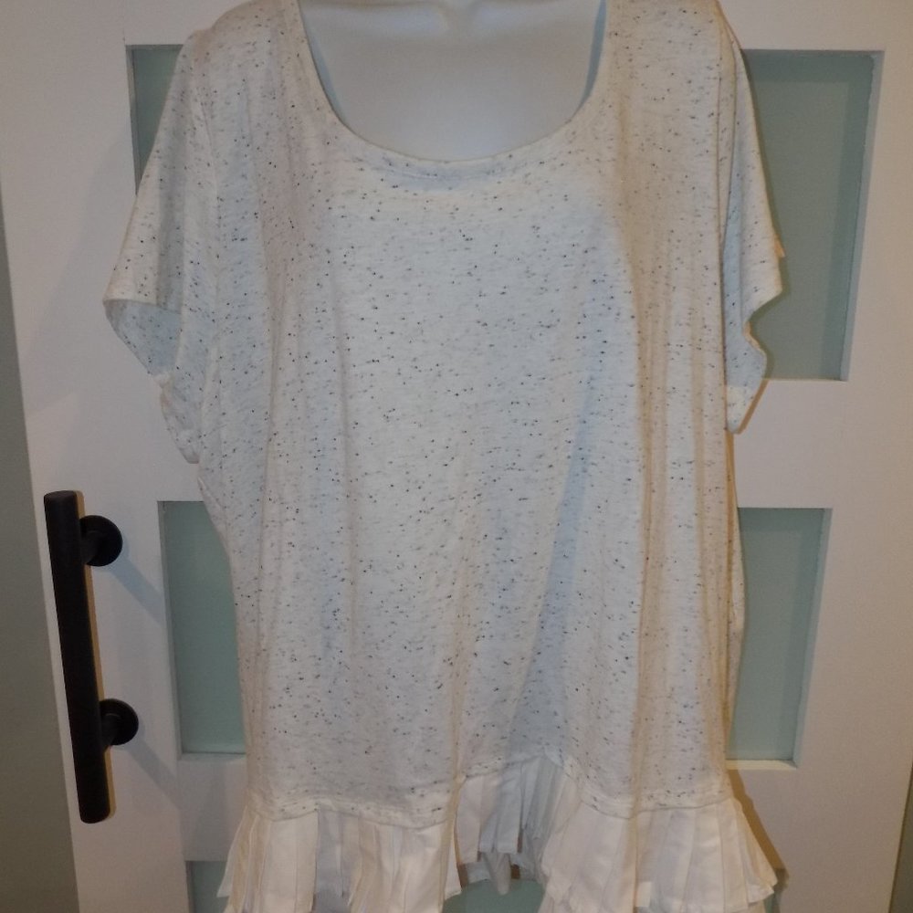 Lane Bryant Shirt White Heathered Short Sleeve Tunic Scoop Ruffle Top Size 26/28